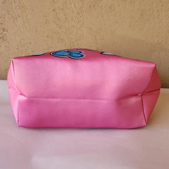 Pink Clinique Cosmetic Bag with Fun Patches - Picture 5 of 6